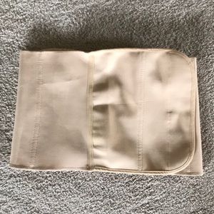 la leche league intimates shaping maternity waist